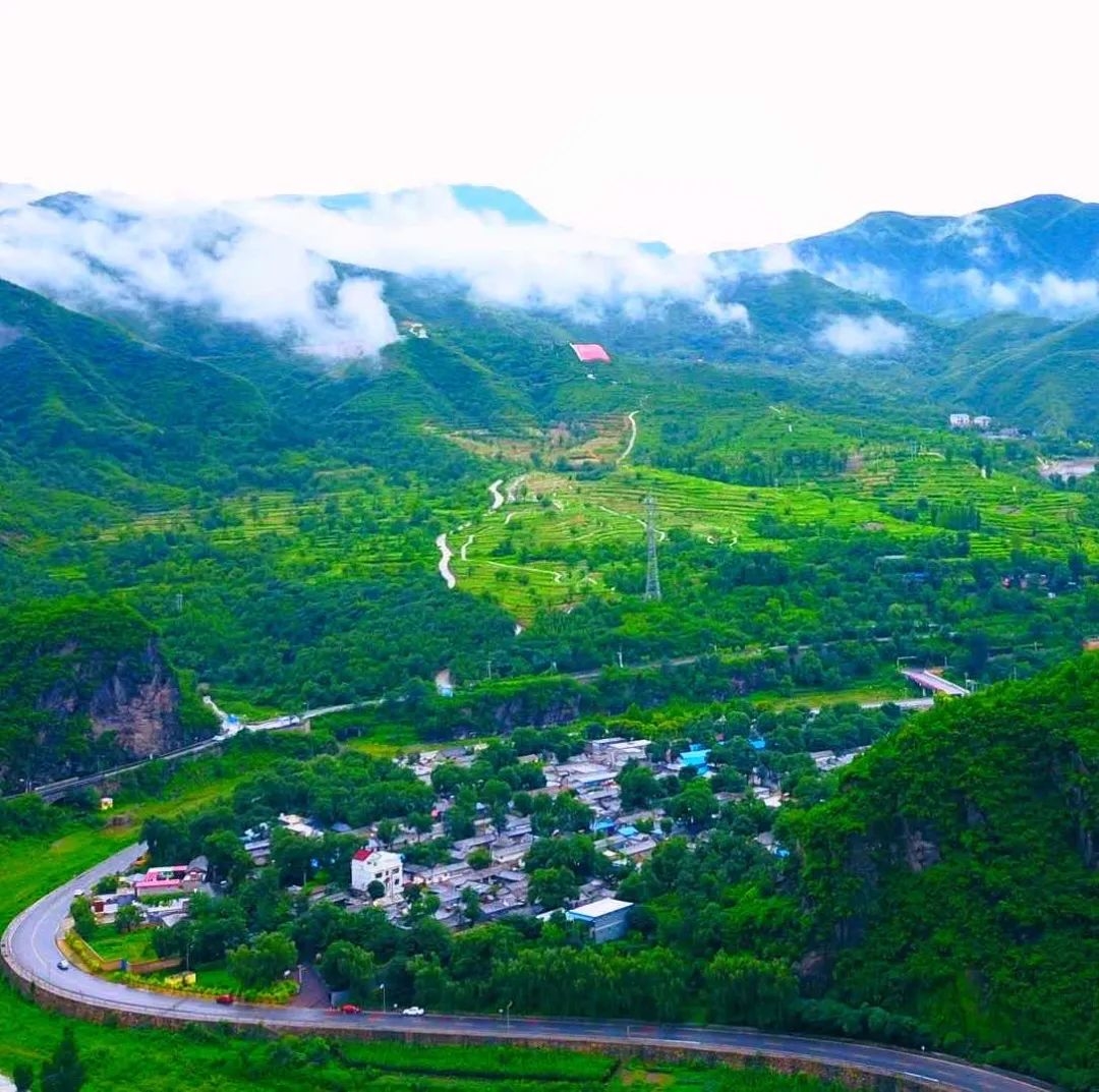 张建超-绿水青山.jpg