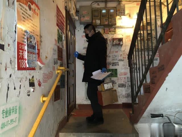 战“疫”情|房山区城关街道南沿里社区:下沉机关干部战“疫”群像